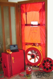 Photo du matériel utilisé pour un test d'étanchéité à l'air